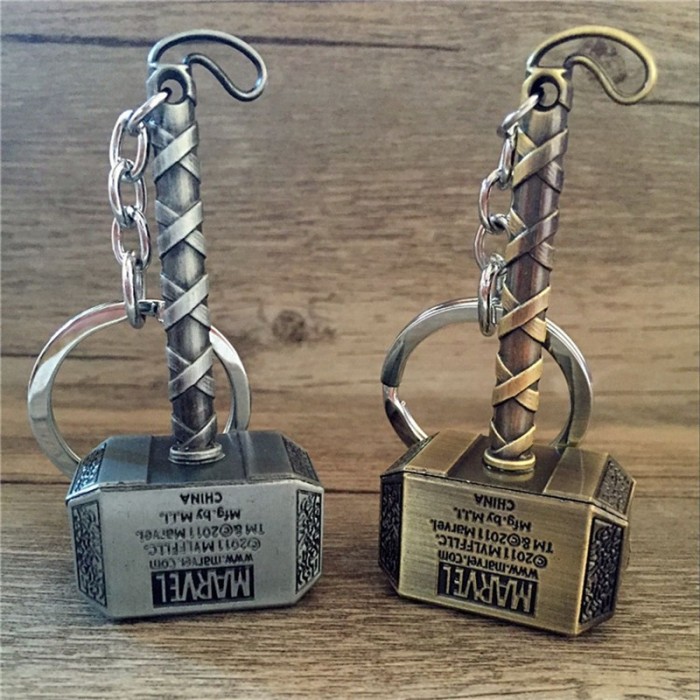 BRELOC pandantiv CIOCAN Thor CIOCANUL lui THOR Hammer Mjolnir pret replica