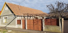 Vand casa in comuna Ghioroc jud. Arad (la 23km de Arad) foto