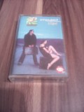 Cumpara ieftin CASETA AUDIO IMPACT-CLIPE ORIGINALA ROTON 2003, CD