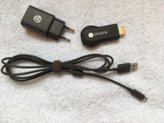 Google Chromecast HDMI Streaming Media Player ( H2G2-42 ) foto