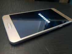 Samsung Galaxy J5 (2016), 16GB, 4G Gold la SUPERPRET foto