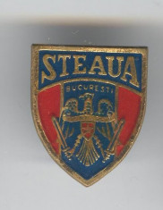 Fotbal Club STEAUA BUCURESTI - Insigna veche email Romania foto