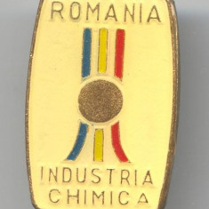 Industria Chimica Romania - insigna veche Romaneasca 1970's