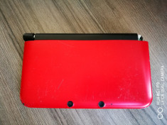 NINTENDO 3DS xl (rupt de piese ) partea de jos fuctioneaza ok foto