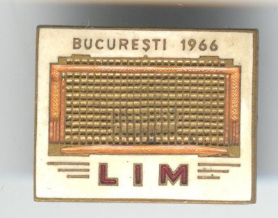 Insigna superba PALATUL CFR din Bucuresti 1966 foto