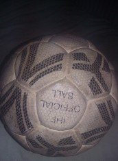 Minge Volei Molten,minge veche de volei OFFICIAL BALL,patina superba,T.gratuit