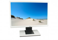 Monitor Refurbished LCD 22&amp;amp;quot; FUJITSU B22W 5 GRAD A foto