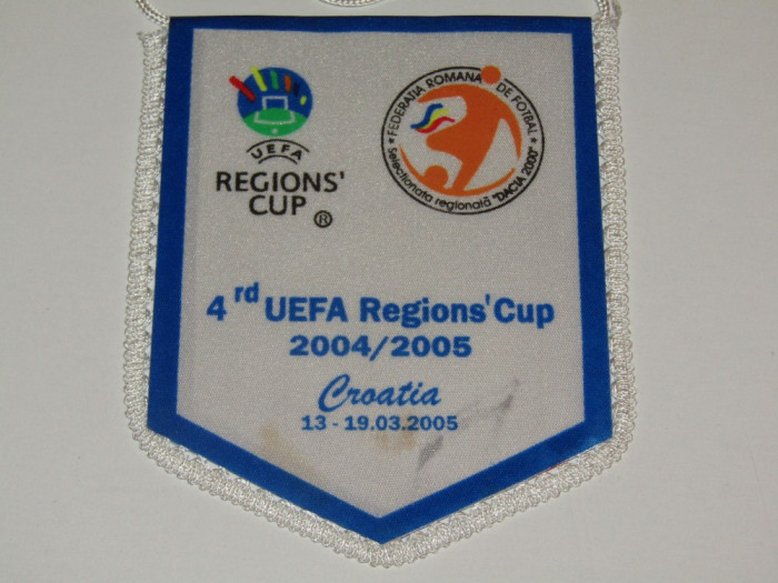 Fanion Federatia de Fotbal din Romania - UEFA 2004/2005 Croatia