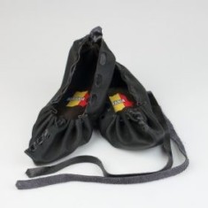 Opinci traditionale foto