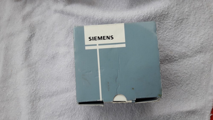 TERMOSTAT DE CAMERA SIEMENS RAA31