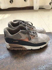 Adidasi Nike Airmax, 39 foto