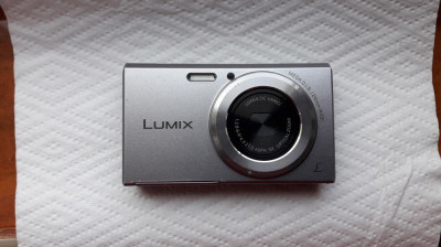 Panasonic Lumix DMC-FS50 negru - 16Mpx, zoom optic 5X, wide 24mm foto