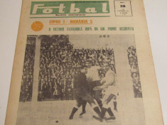 Revista &amp;quot;FOTBAL&amp;quot; 08.12.1966 (Romania-Israel,Cipru-Romania,Hunedoara) foto