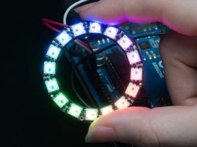 Inel cu 16 LED-uri RGB WS2812 (w.285) foto