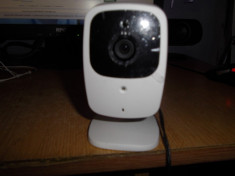 WIRELESS NETWORK HD CAMERA SERCOMM MODEL RC8110 IMPECABILA foto