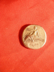 Moneda Didrahma argint- Copie metal -Taras Calabria 302-281 ien , d= 2 cm foto