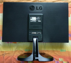 Monitor LED LG 22M45D-B 21.5&amp;quot;, DVI, VGA, 1920x1080 foto