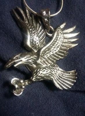 Lantisor cu pandantiv VULTURUL American argintate, Eagle Native American symbol foto