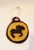 Ornament sticla horoscop berbec, lucrat manual, deosebit, 10x7,5 cm vintage