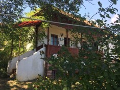 Casa nobila de tip conac in nordul judetului Gorj foto