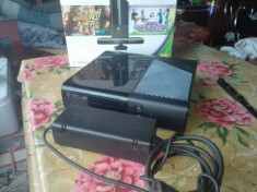 Vand xbox 360 + 9 jocuri foto