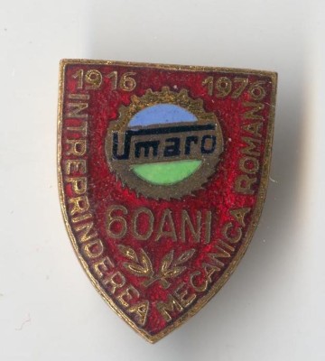Intreprinderea Mecanica Roman UMARO 1916 -1976 Insigna superba email la cald foto