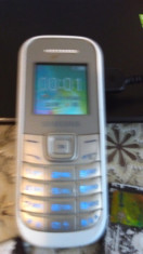 Telefon Samsung GT-E1200i foto