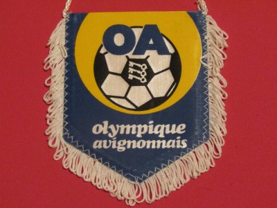 Fanion fotbal - OLYMPIQUE AVIGNONNAIS (Franta) foto