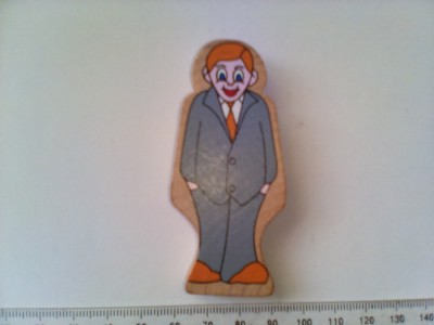bnk jc Figurina de lemn foto