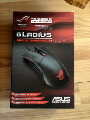 Mouse Asus ROG Gladius Republic Of Gamers-ca nou(impecabil) foto