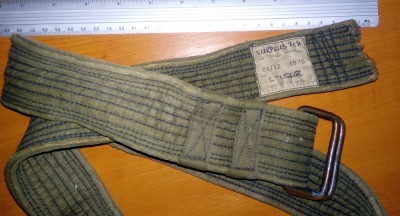 CENTURA MILITARA TEXTILA KAKI - 1975 foto