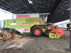 Claas Dominator 204 foto