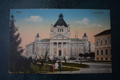 AKVDE18 - Carte postala - Arad - Palatul de cultura - cenzura KUK militara foto