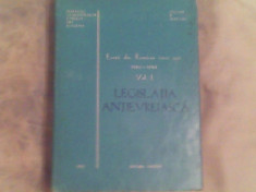 Evreii din Romania intree anii 1940-1944-vol I-legislatia antievreiasca-Lya Benj foto