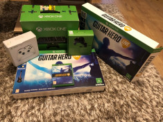 Xbox One + Joc Guitar Hero Live 2 chitare + Gta 4, Fifa 17 &amp;amp; 16 foto