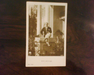 Poza cinematografie, reprezentandu-l pe actorul german Emil Jannings foto