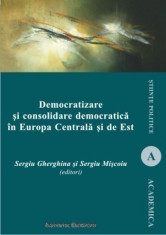 Democratizare si consolidare democratica in Europa Centrala si de Est foto