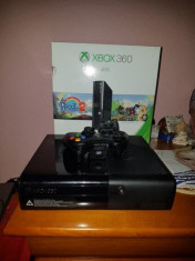 Xbox 360 + 2 jocuri foto