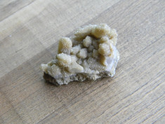 Specimen minerale - CALCITA PE CUART (C4) foto