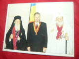 Fotografie- Pres. Emil Constantinescu si Patriarhul Teoctist , dim.= 15x11 cm