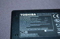 Incarcator laptop TOSHIBA 19V 65W 3.42A MODEL PA3714U-1ACA mufa 5.5mm * 2.5mm foto