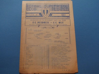 Program meci fotbal PETROLUL PLOIESTI - FC OLT (15.10.1983) foto