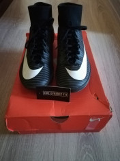 Nike mercurial veloce foto