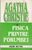 Agatha Christie - Pisica printre porumbei