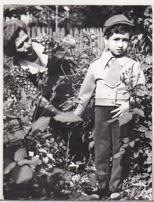 bnk foto - Copil in uniforma de soim al patriei - 1984 foto