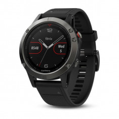 Smartwatch Garmin Fenix 5 Slate Gray / Black Band foto