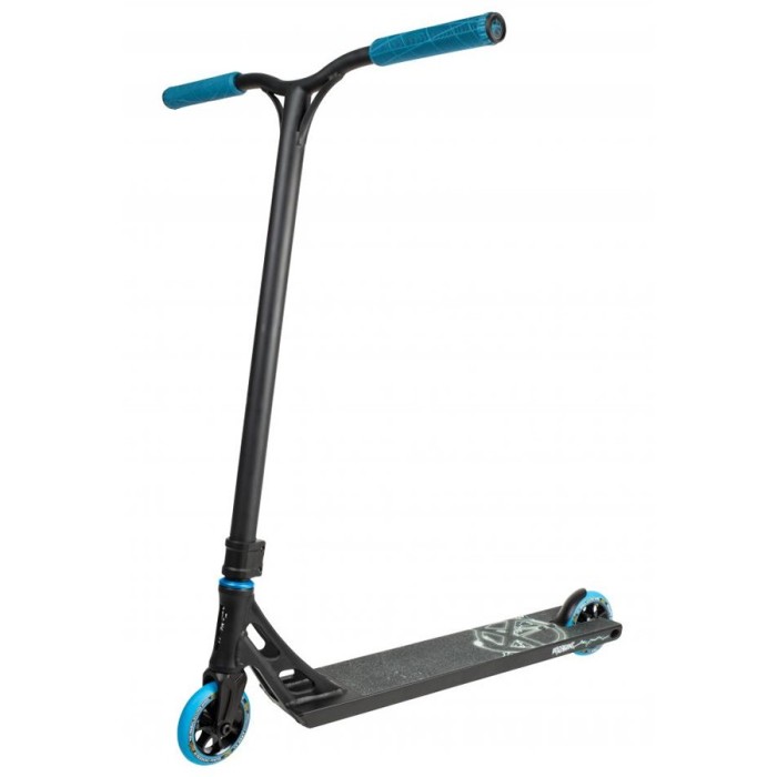 Trotineta Addict Equalizer Black/Blue Trotineta Addict Equalizer Black/Blue