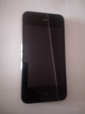 iPhone 4 16GB negru / functioneaza in orice retea / reconditionat / impecabil foto