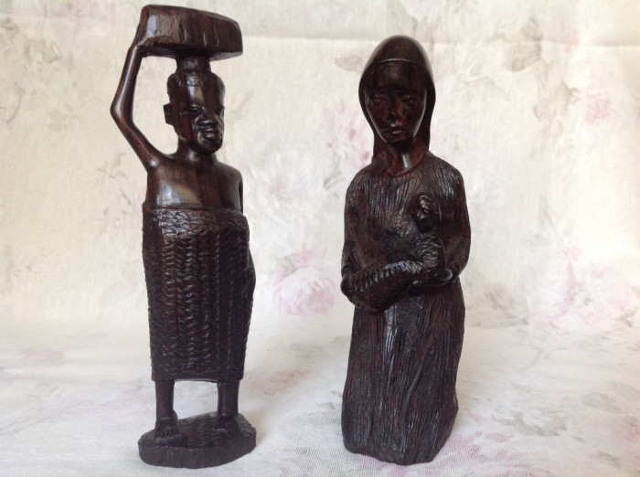 Sculptura africana din lemn foarte dur -