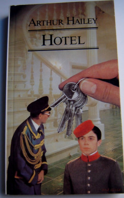 Hotel - Arthur Hailey (l. maghiara) foto